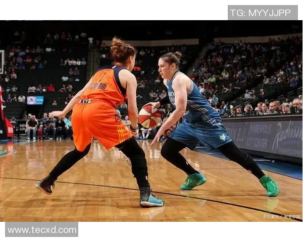 太阳队与狂热队的对决回顾2017年WNBA赛季精彩瞬间分析